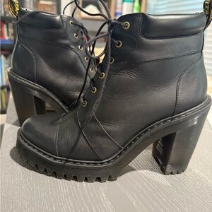 Dr. Martens Averil  Black Women's Lace-Up Ankle Boots